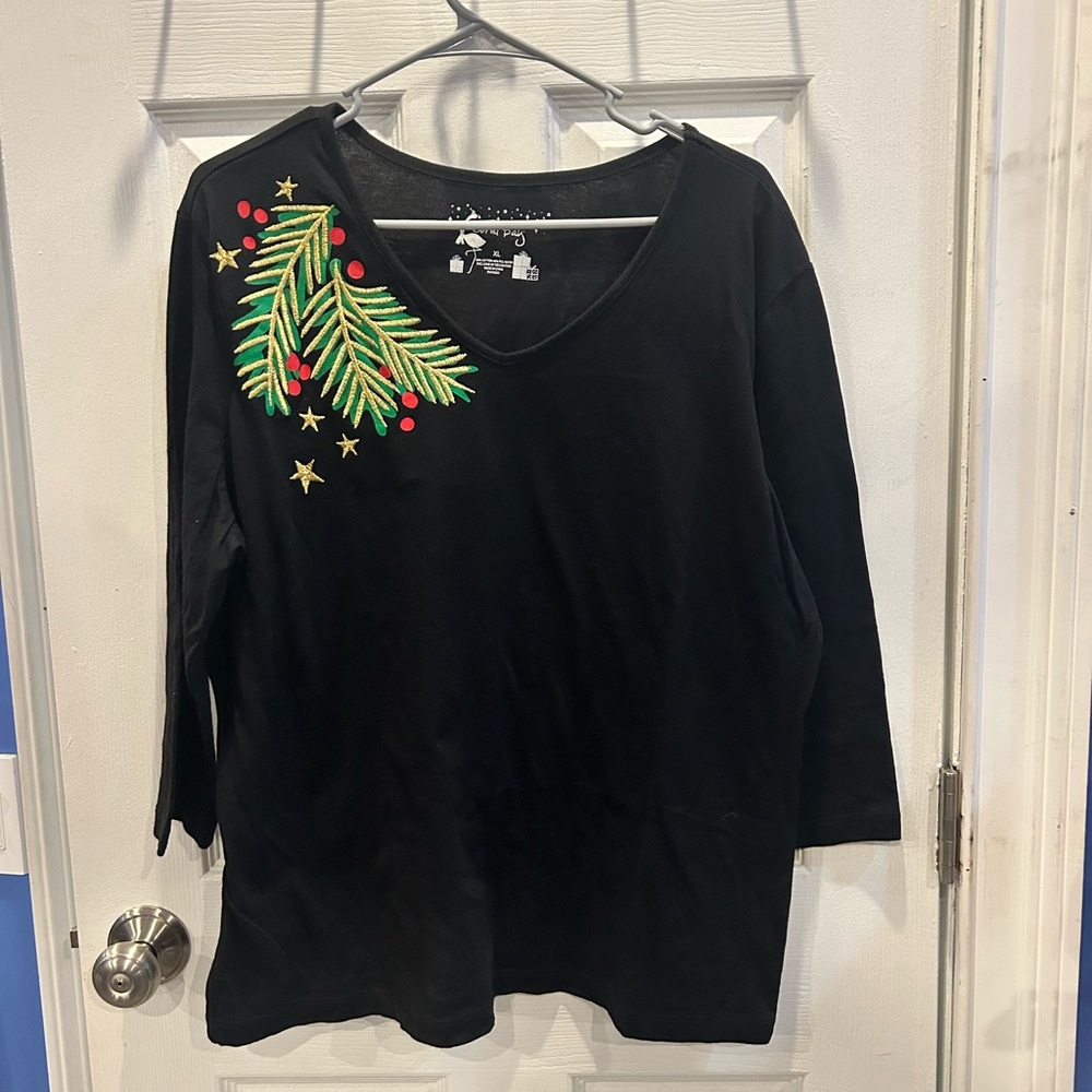 Coral Bay Holiday Black Embroidered Women's Top XL